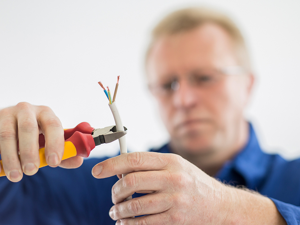 C F021729 bei elektrotechnik OHLEMANN in Räbke