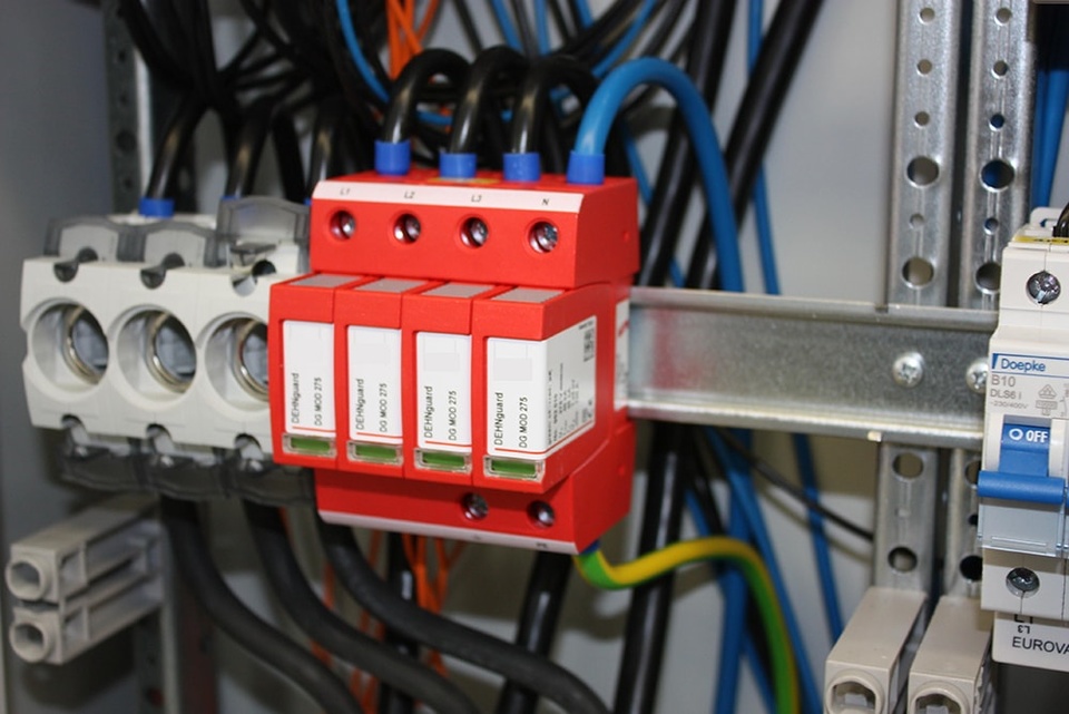 U berspannungsschutz bei elektrotechnik OHLEMANN in Räbke